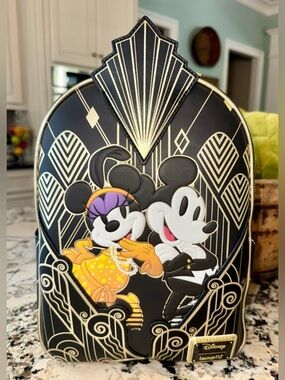 NWT Comic Spot Exclusive Great Gatsby Mickey & Minnie Loungefly Mini Backpack
